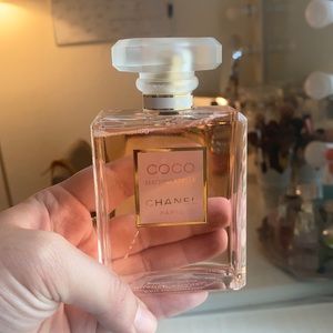 CHANEL COCO Mademoiselle